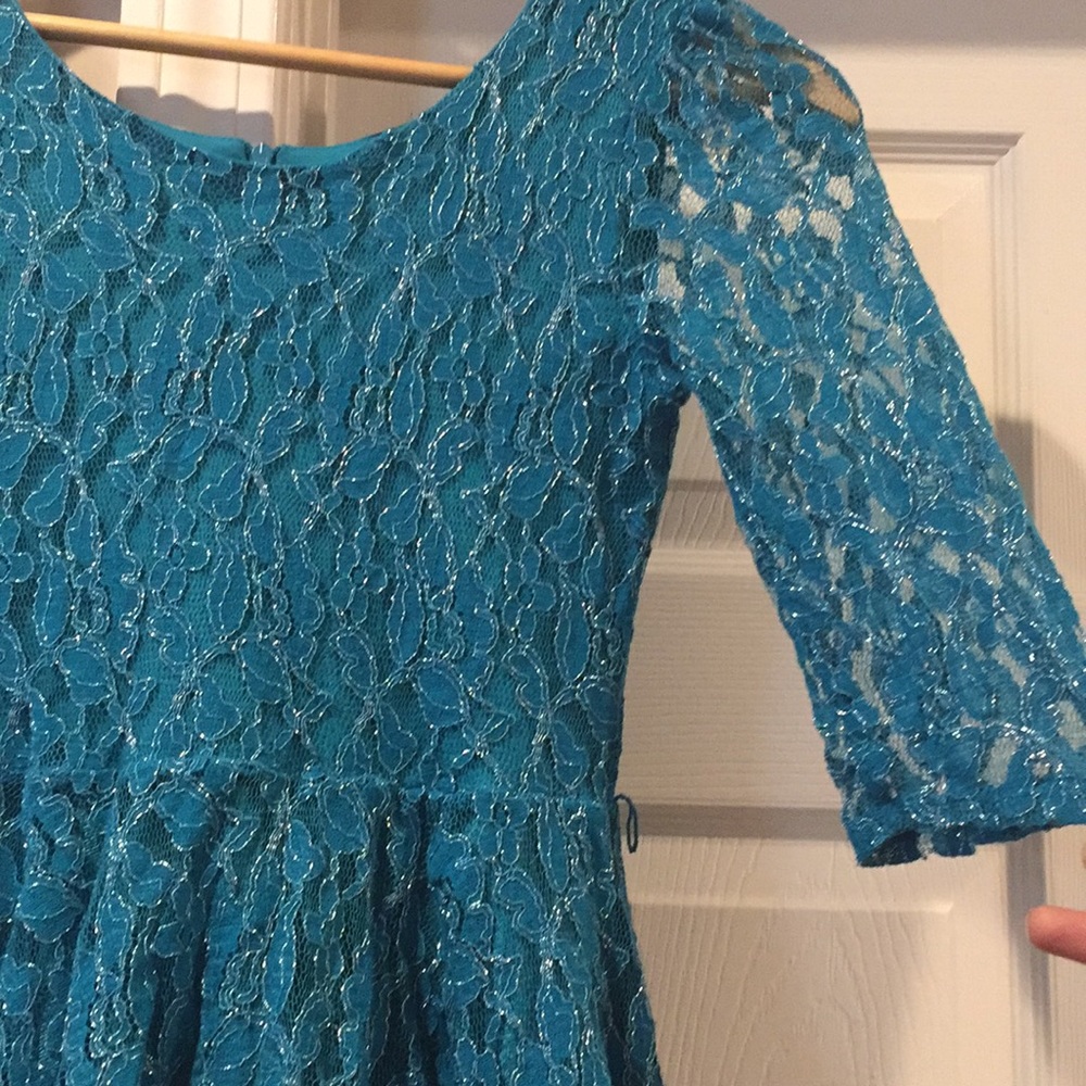 Dress - Picture 2 of 3